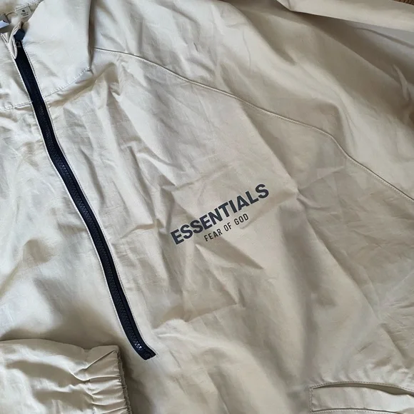 Essentials Pullover Windbreaker - Picture 2 of 2